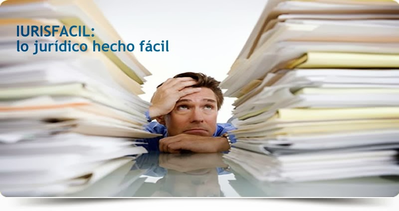 Imagen del antiguo blog de IURISFACIL: lo jurídico hecho fácil, en el que se ve la cara de un hombre con cara de agobio entre dos montones de carpetas con expedientes. Quiere significar la dificultad de enfrentarse a las normas jurídicas y su papeleo